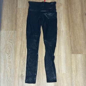 SPANX Black Textured Leggings